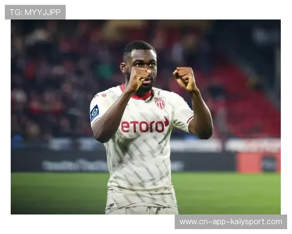 尤文图斯重塑中场魔方：三后腰链条的全新崛起