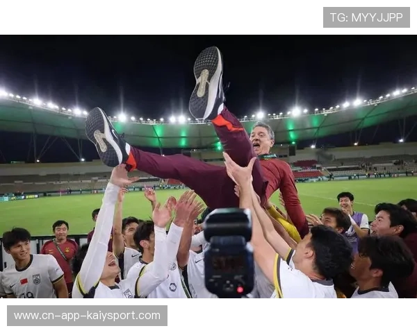 赛事“最燃”瞬间:运动员“秒秒钟”追平纪录! 赛事“最燃”瞬间:运动员“秒秒钟”追平纪录!